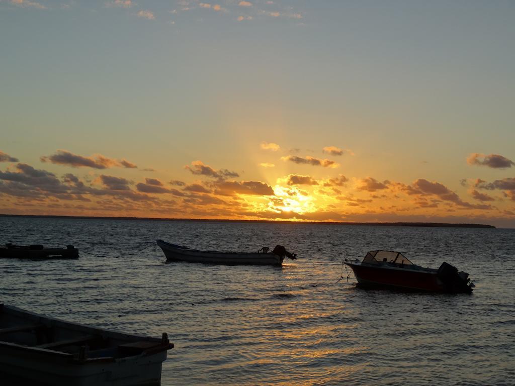 Royal Sunset Island Resort Nuku'alofa Exteriör bild